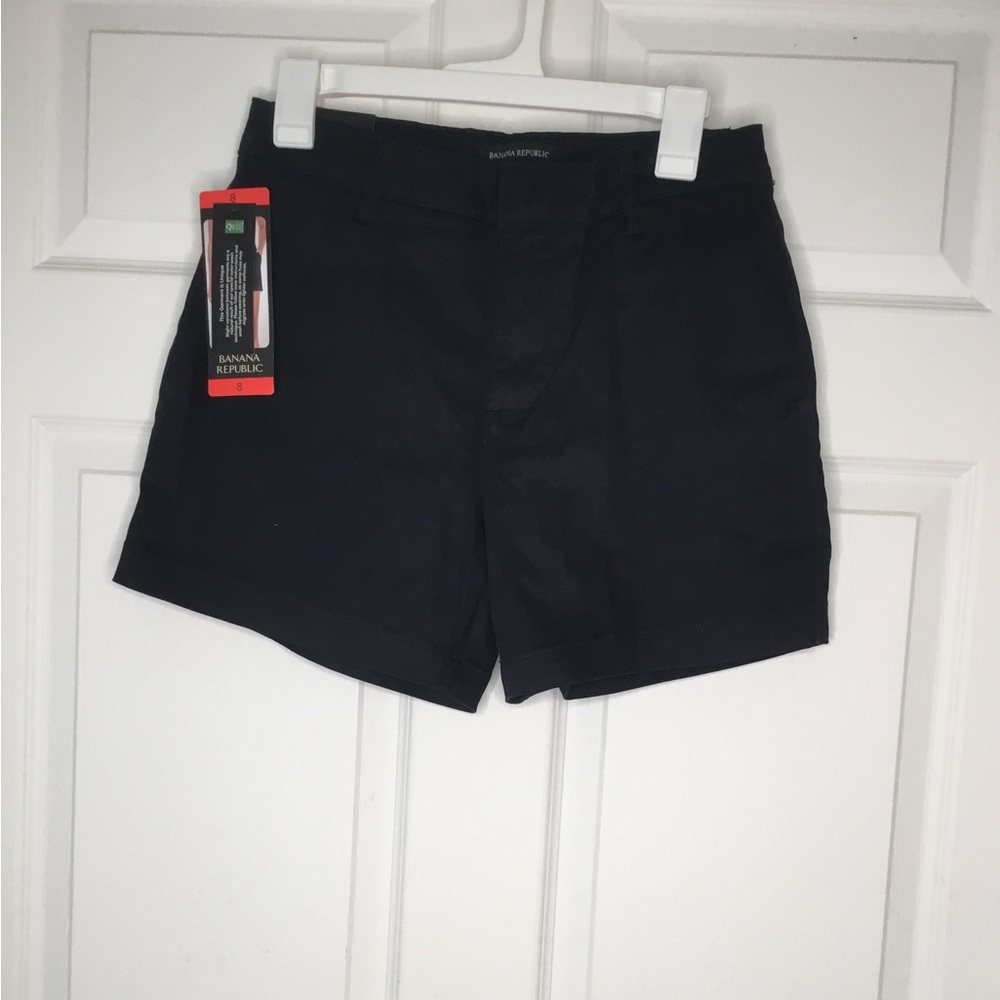 Banana Republic Women’s Chino Shorts - Size 8 - NWT.                           5